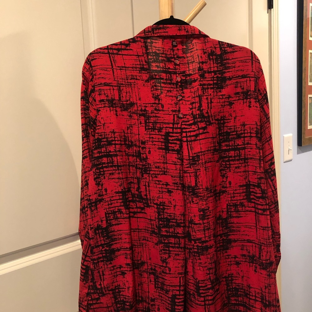 Red and Black Patterned Shawl